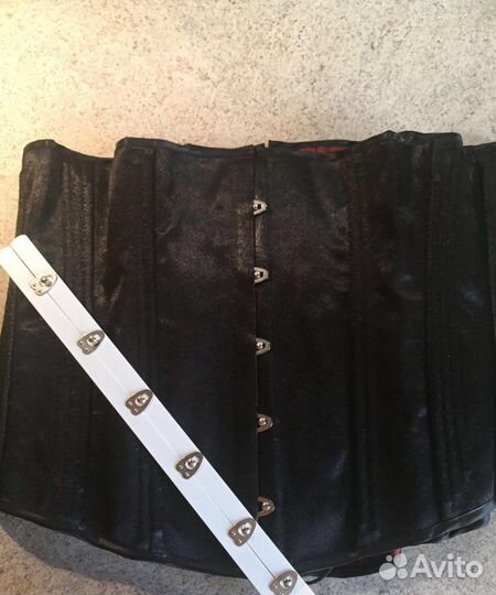 Корсетная фурнитура