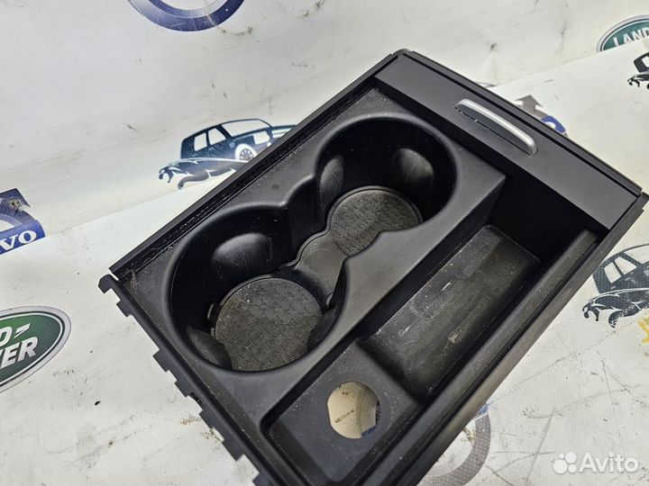 Подстаканник Jaguar XE X760 2015-н.в