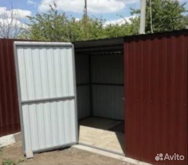 Хозблок из металлопрофиля и профлиста