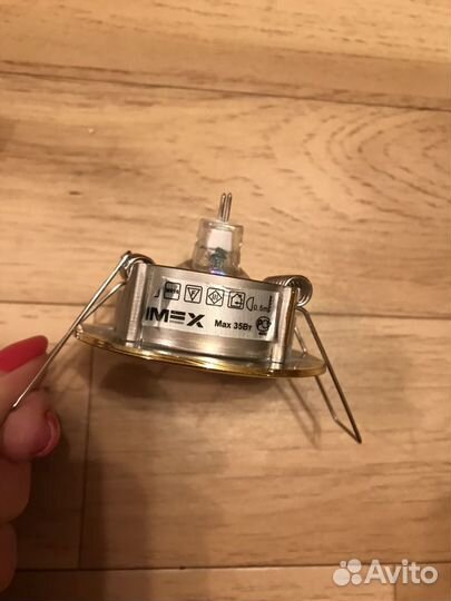 Светильник встраиваемый потолочный 3шт в наличии