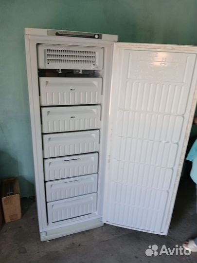 Морозильная камера indesit
