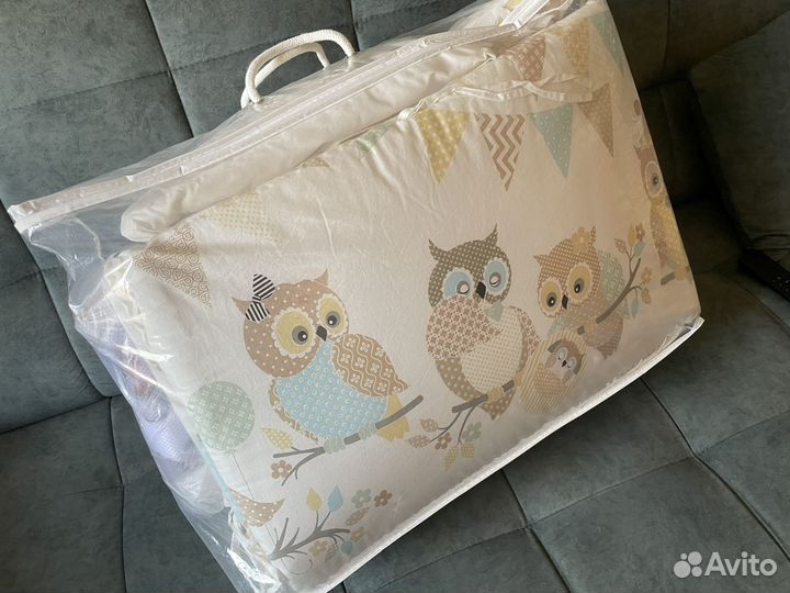 Бортики в кроватку новые и постельное