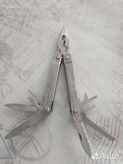 Нож мультитул