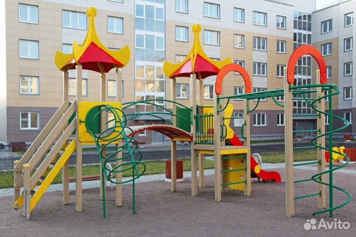 Игровые и спортивные уличные комплексы