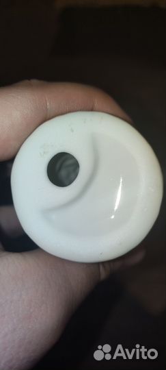 Обычная фарфоровая статуэтка (девочка с медведем)