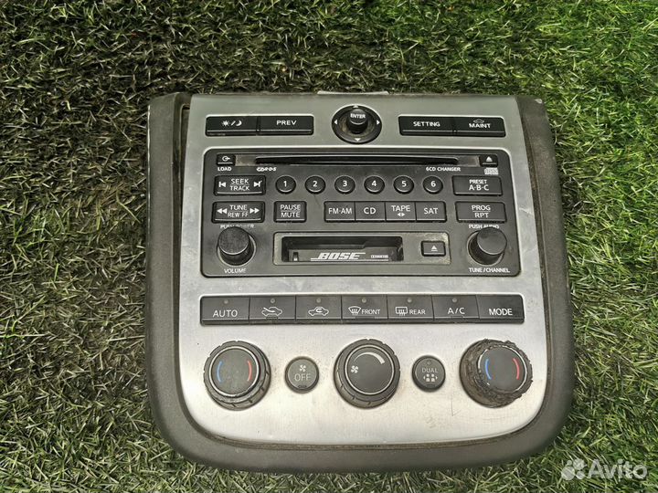 В наличии: Рамка магнитолы для Nissan Murano (Z50)