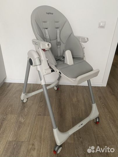 Детский стульчик для кормления peg perego