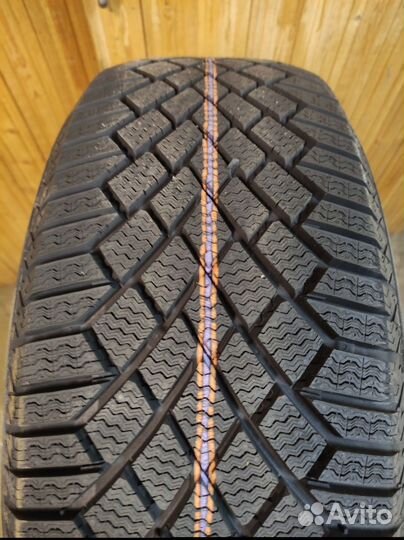 Continental ContiVikingContact 7 205/55 R16 94T