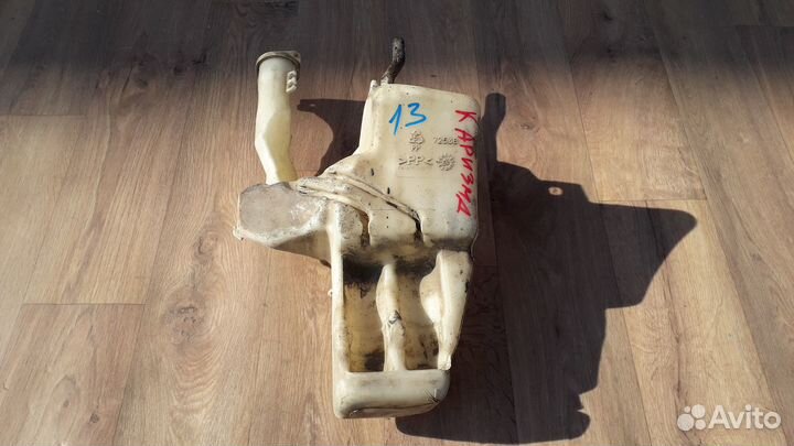 Бачок омывателя №13 Mitsubishi Carisma 2000