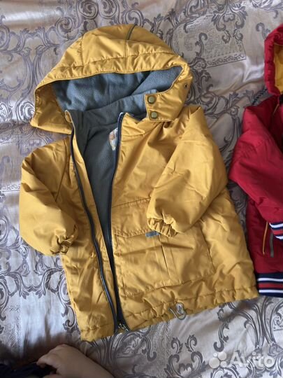 Продам две куртки 86 размер