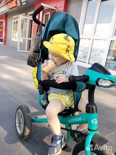 Детский трехколесный велосипед коляска