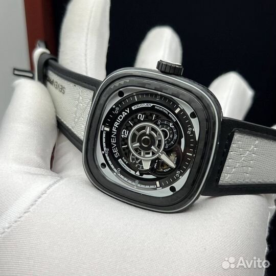 Часы SevenFriday SF-P3C/07