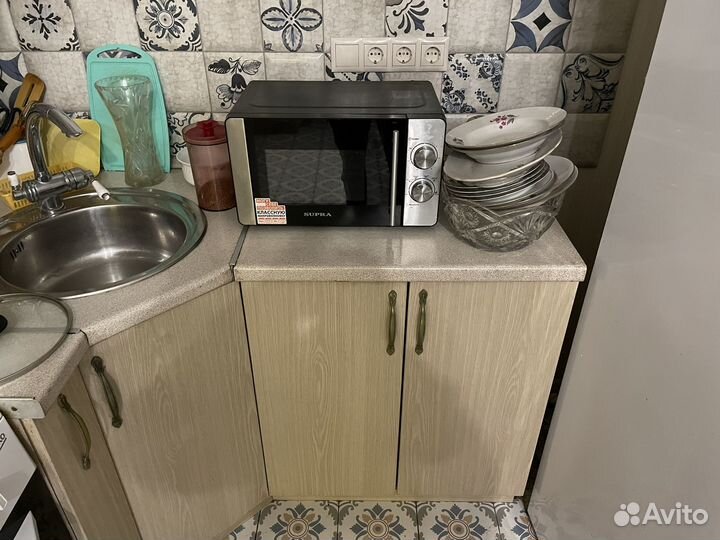 Кухня угловая бу