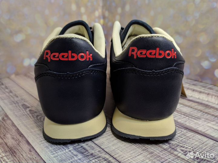 Reebok classic кожаные