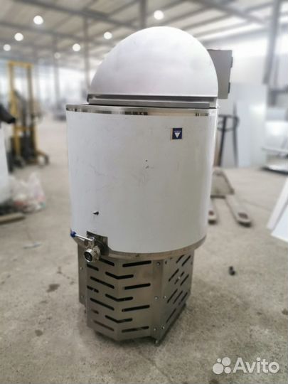 Охладитель молока / Молочный танк на 300 литров