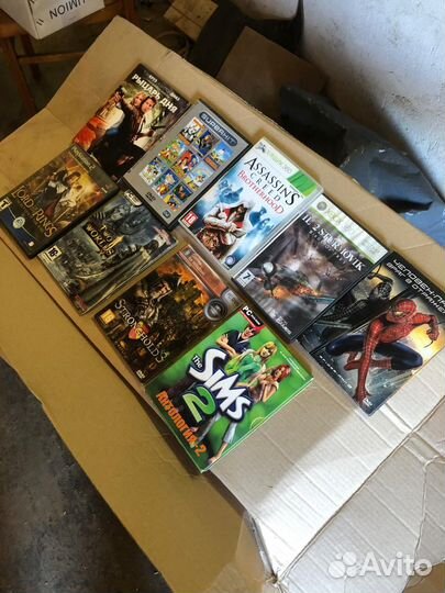 Диски двд и сд разные 75 шт одним лотом