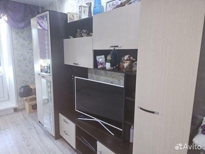 Стенка в гостиную