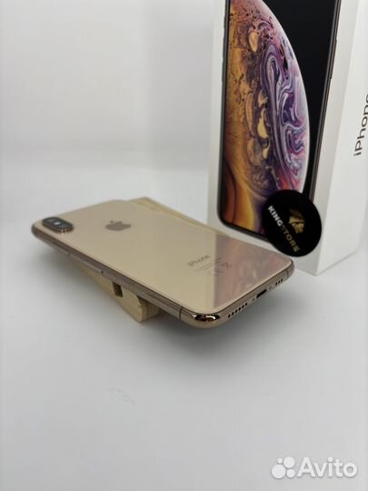 iPhone Xs, 64 ГБ