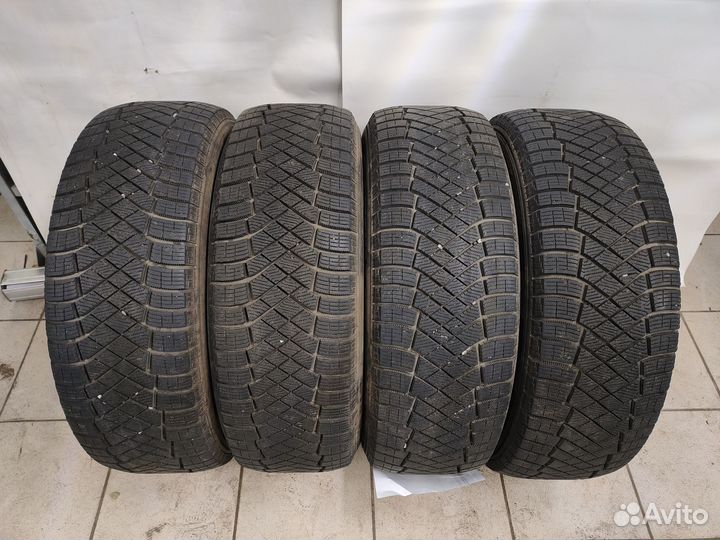 Pirelli Ice Zero FR 245/60 R18 105T