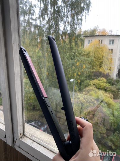 Выпрямитель для волос Philips BHS675/00