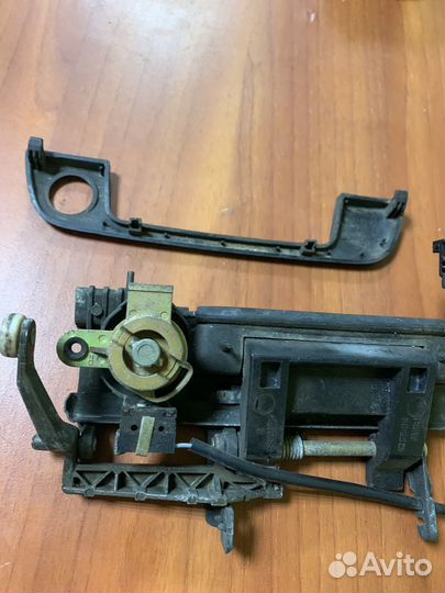 Ручка двери передней правой BMW E34