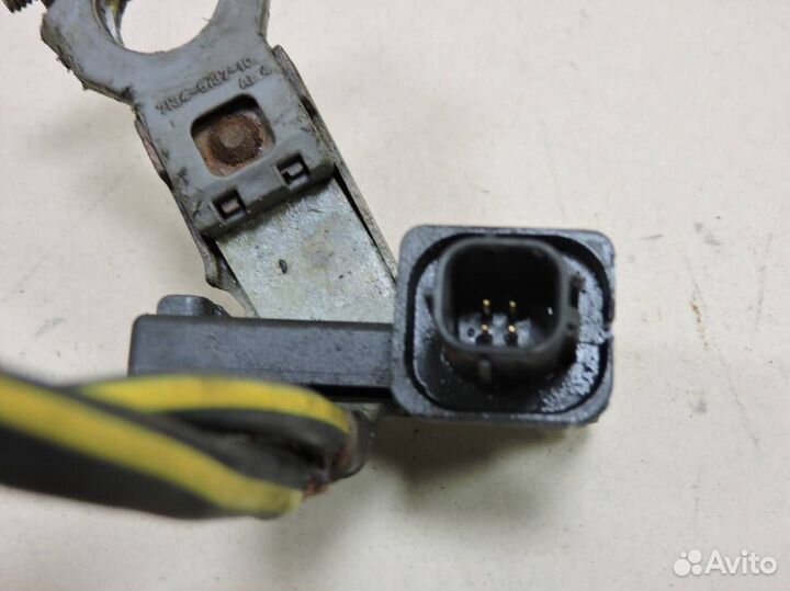 Клемма аккумулятора - Mitsubishi Outlander XL CW 2