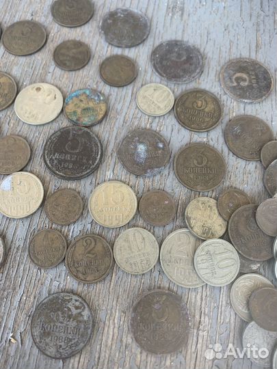 Советский рубль бумажный и монеты СССР