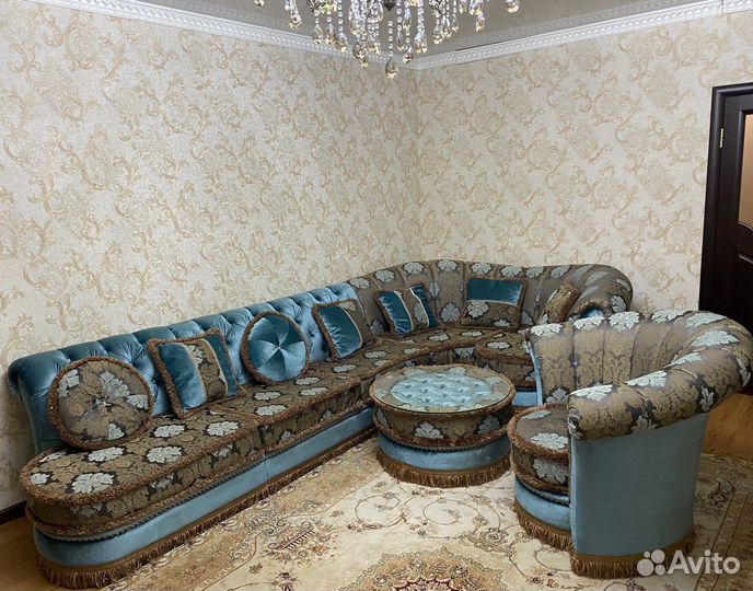 Угловой диван