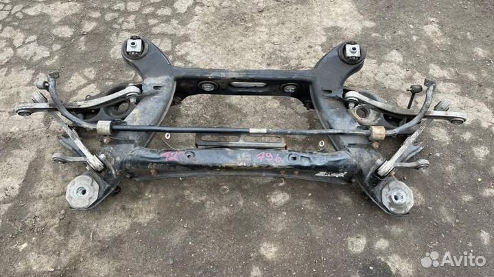 Балка подвески задняя Mercedes-Benz E212 / W212