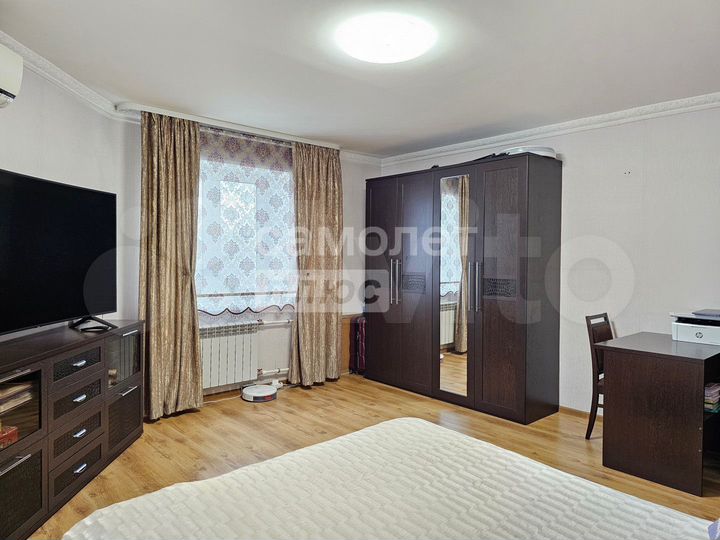 2-к. квартира, 67,3 м², 4/6 эт.