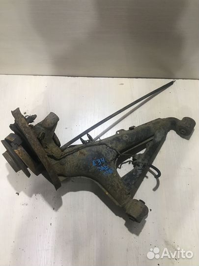 Рычаг задний правый BMW e34