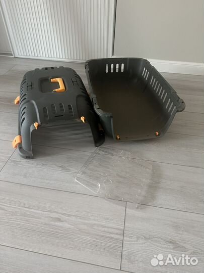 Переноска для средних собак