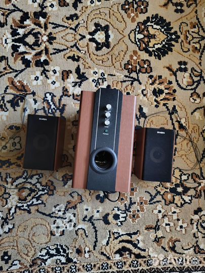 Компьютерные колонки 2.1