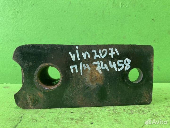 Кронштейн амортизатора кабины iveco stralis