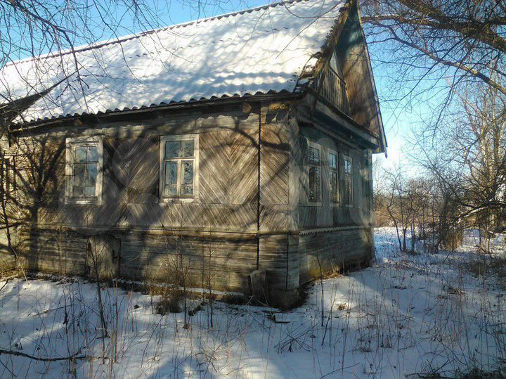 Дом 32 м² на участке 23 сот.