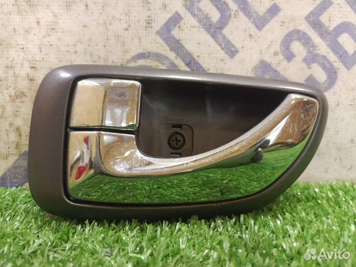 Ручка двери внутренняя задняя левая Hyundai