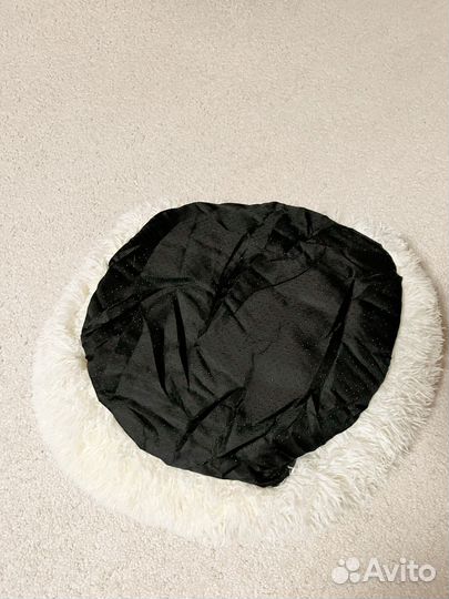 Лежанка для кошек