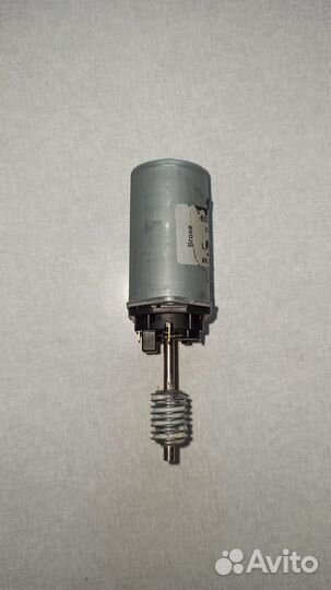 Мотор стеклоподъемника передний левый LADA Xray