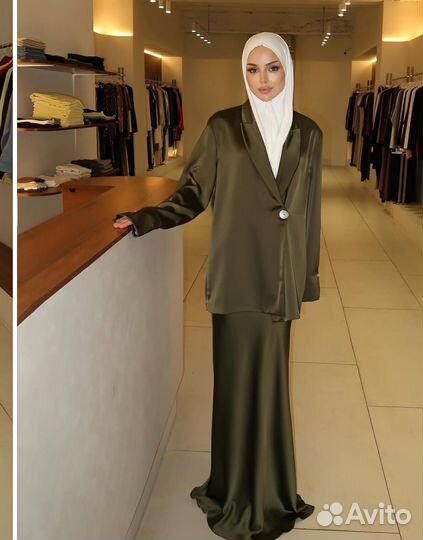 Костюм женский