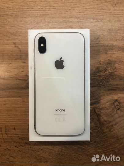 iPhone X, 256 ГБ