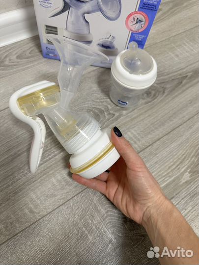 Молокоотсос ручной chicco