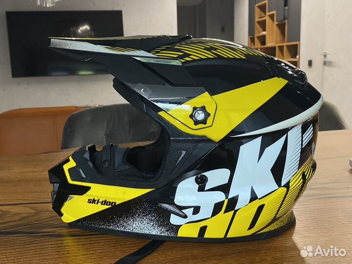 Кроссовый шлем Ski-Doo XP-3