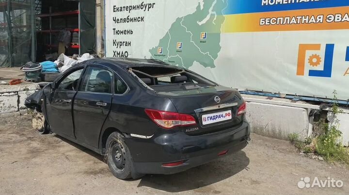 Фишка (разъем) Nissan Almera (G15)