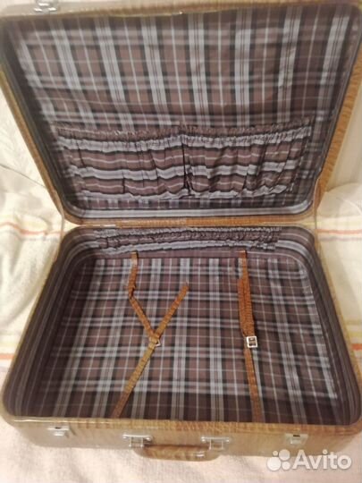 Чемоданы времен СССР