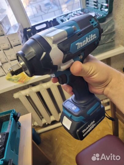 Гайковерт аккумуляторный makita 800N/m(реплика)