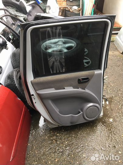 Хюндай Матрикс задняя левая дверь