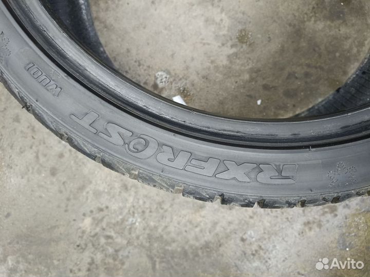 RoadX RX Frost WU01 225/40 R19 и 255/35 R19 93V