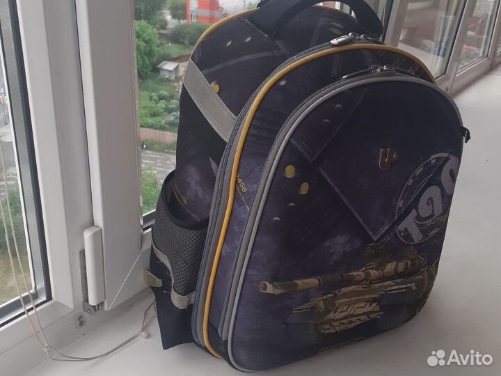 Портфель школьный для мальчика ортопедический