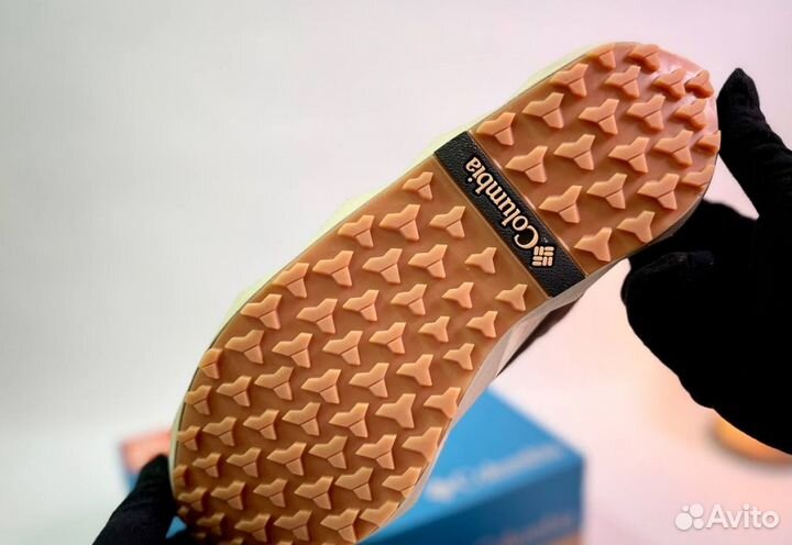 Кроссовки Columbia долговечные