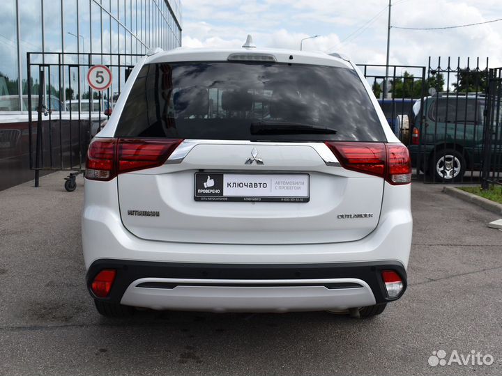 Mitsubishi Outlander 2.0 CVT, 2019, 65 195 км